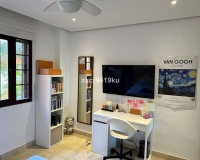 Wiederverkauf - apartment - Marbella - La Mairena