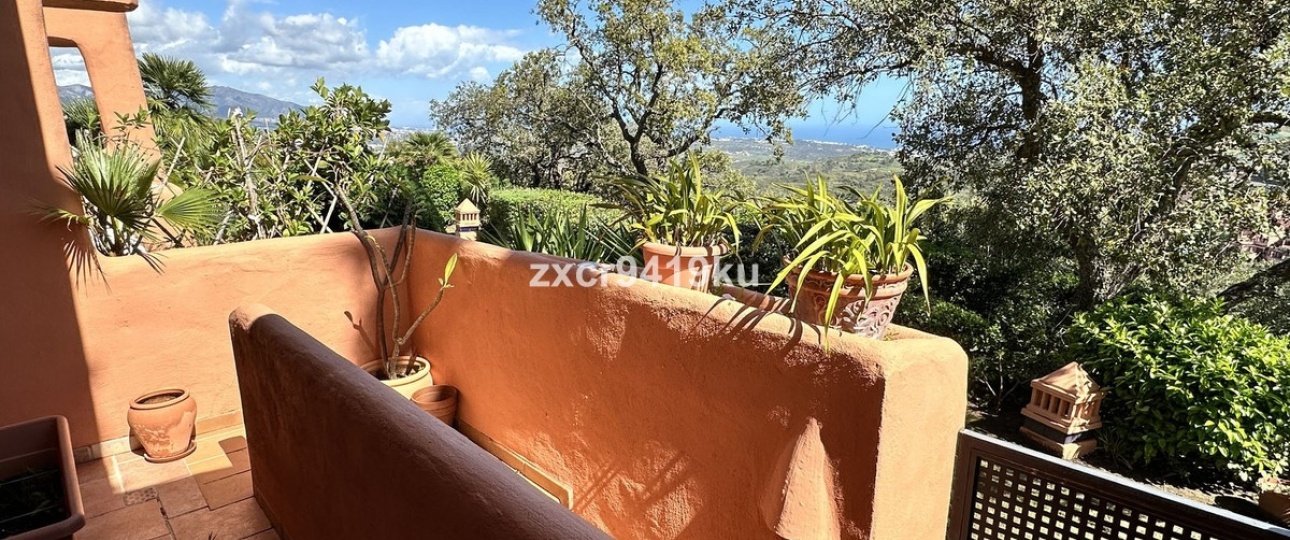 Wiederverkauf - apartment - Marbella - La Mairena