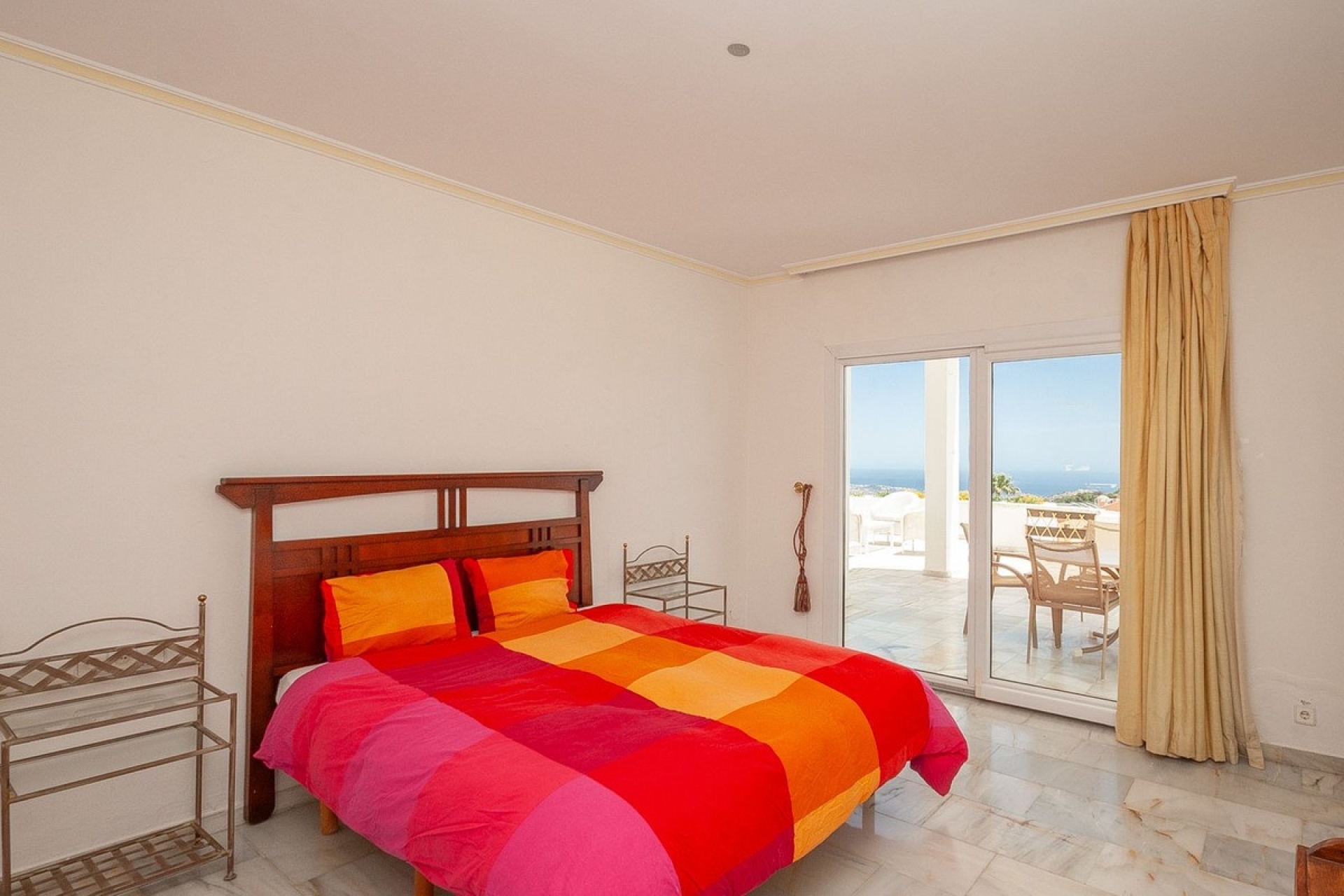 Wiederverkauf - apartment - Marbella - La Mairena