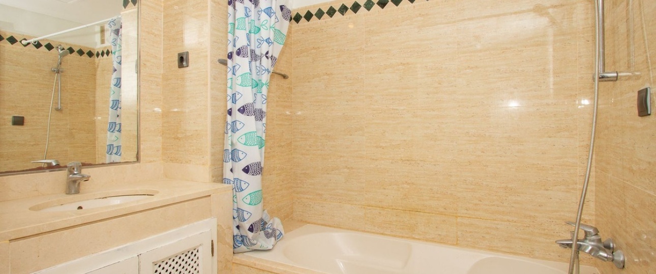 Wiederverkauf - apartment - Marbella - La Mairena