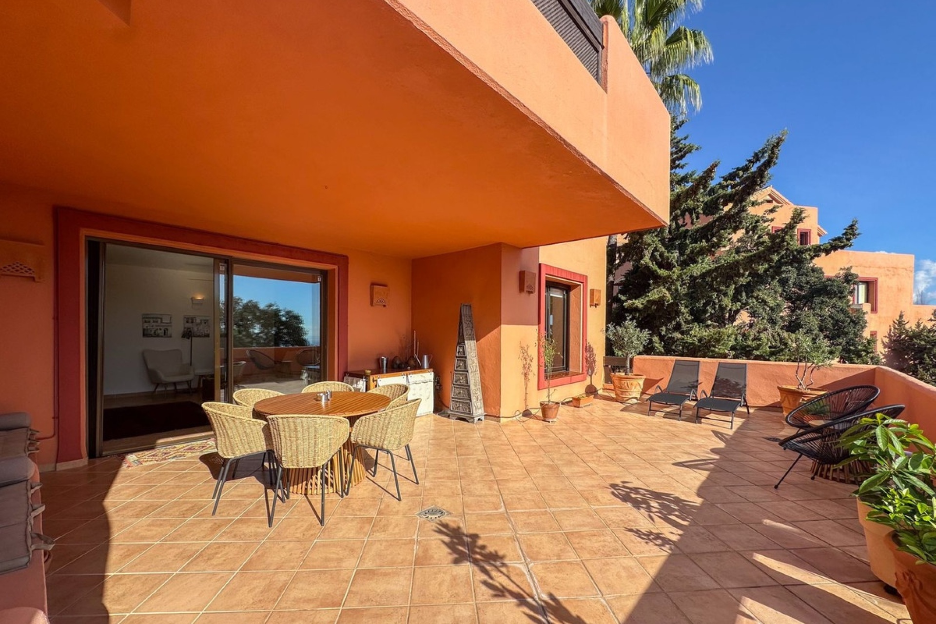 Wiederverkauf - apartment - Marbella - La Mairena