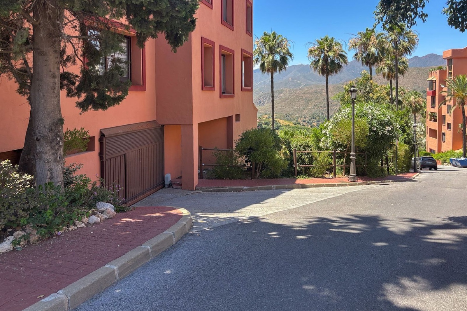 Wiederverkauf - apartment - Marbella - La Mairena