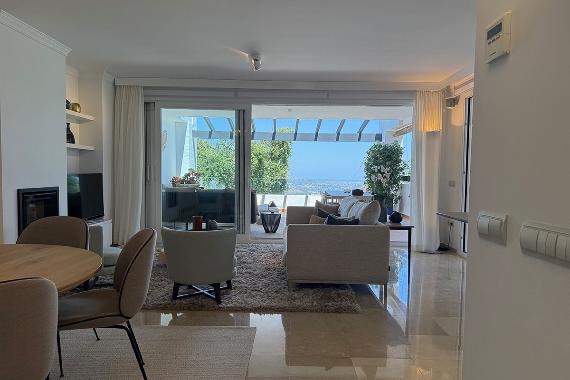 Wiederverkauf - apartment - Marbella - La Mairena