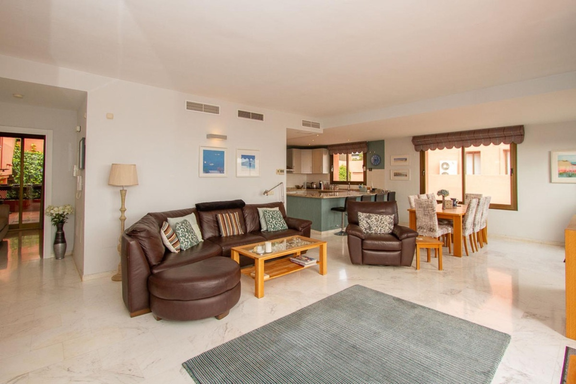 Wiederverkauf - apartment - Marbella - La Mairena