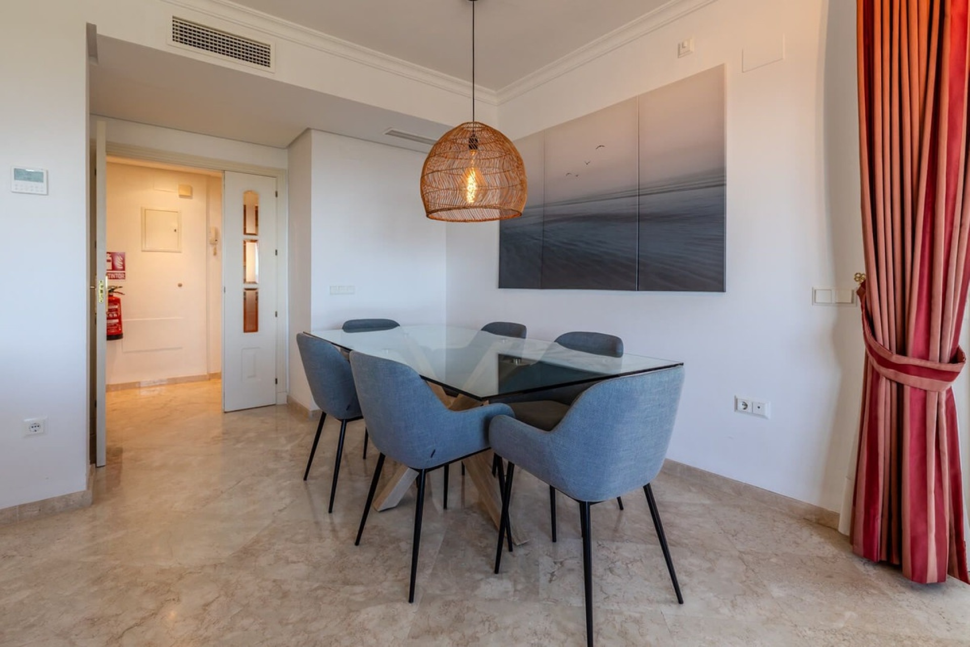 Wiederverkauf - apartment - Marbella - La Mairena