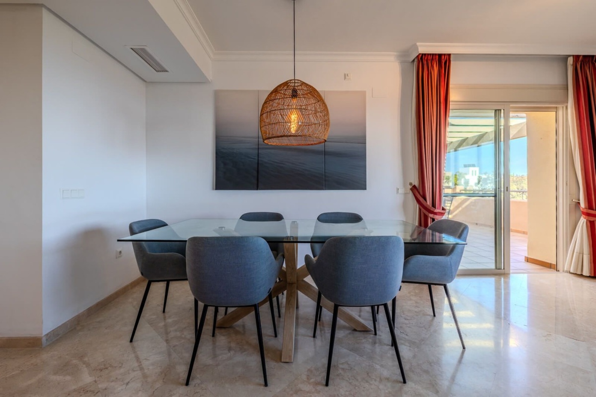 Wiederverkauf - apartment - Marbella - La Mairena