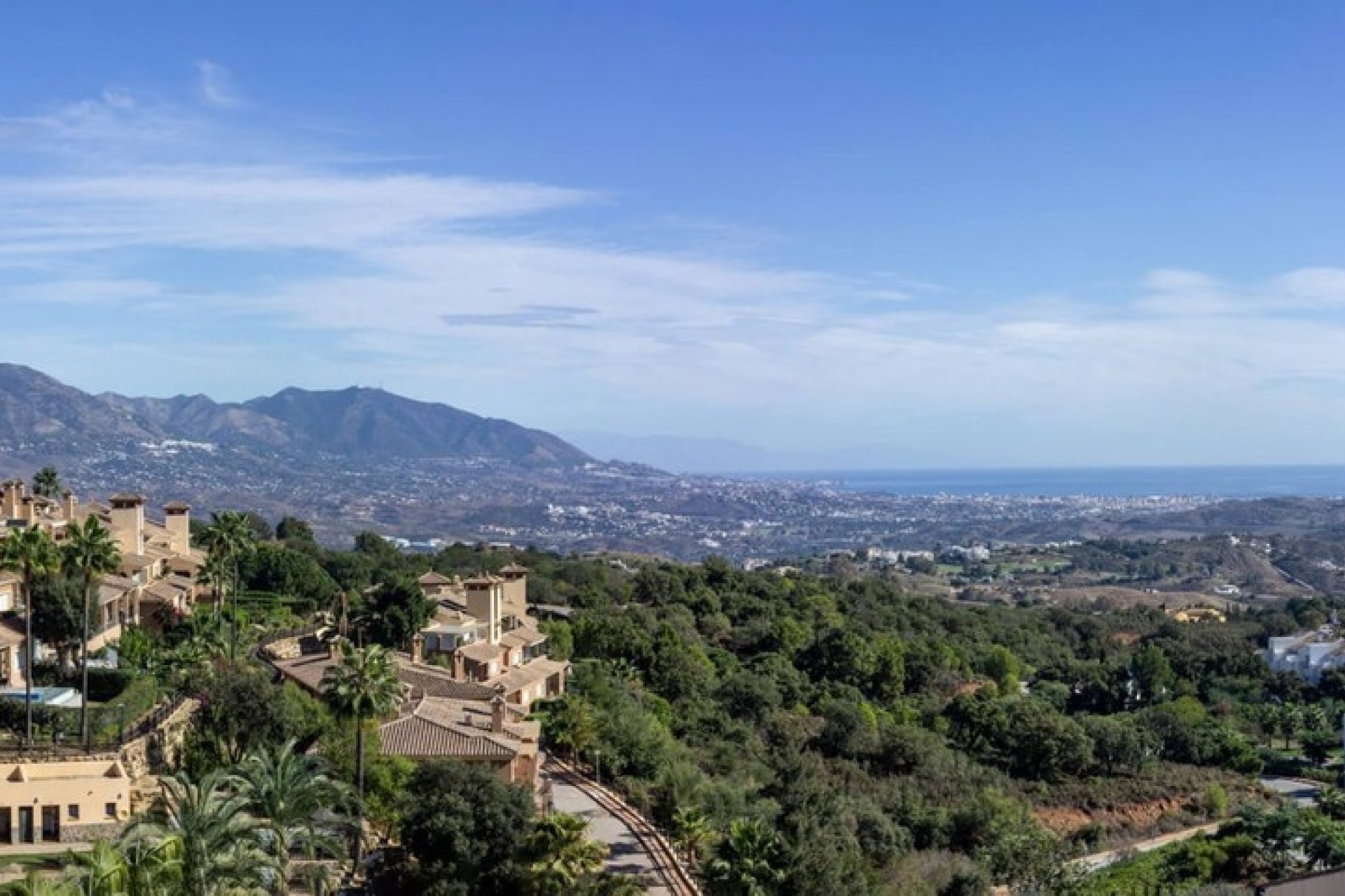 Wiederverkauf - apartment - Marbella - La Mairena