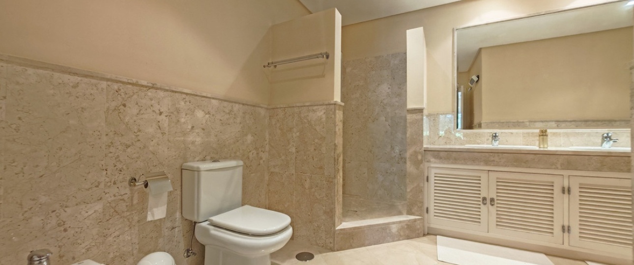 Wiederverkauf - apartment - Marbella - La Mairena