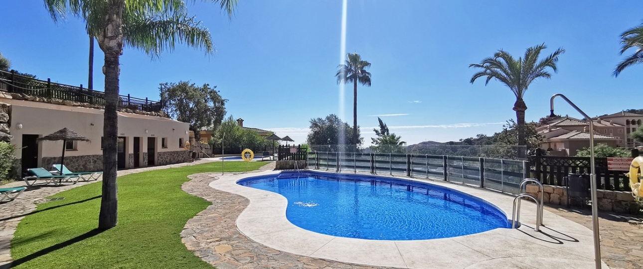 Wiederverkauf - apartment - Marbella - La Mairena