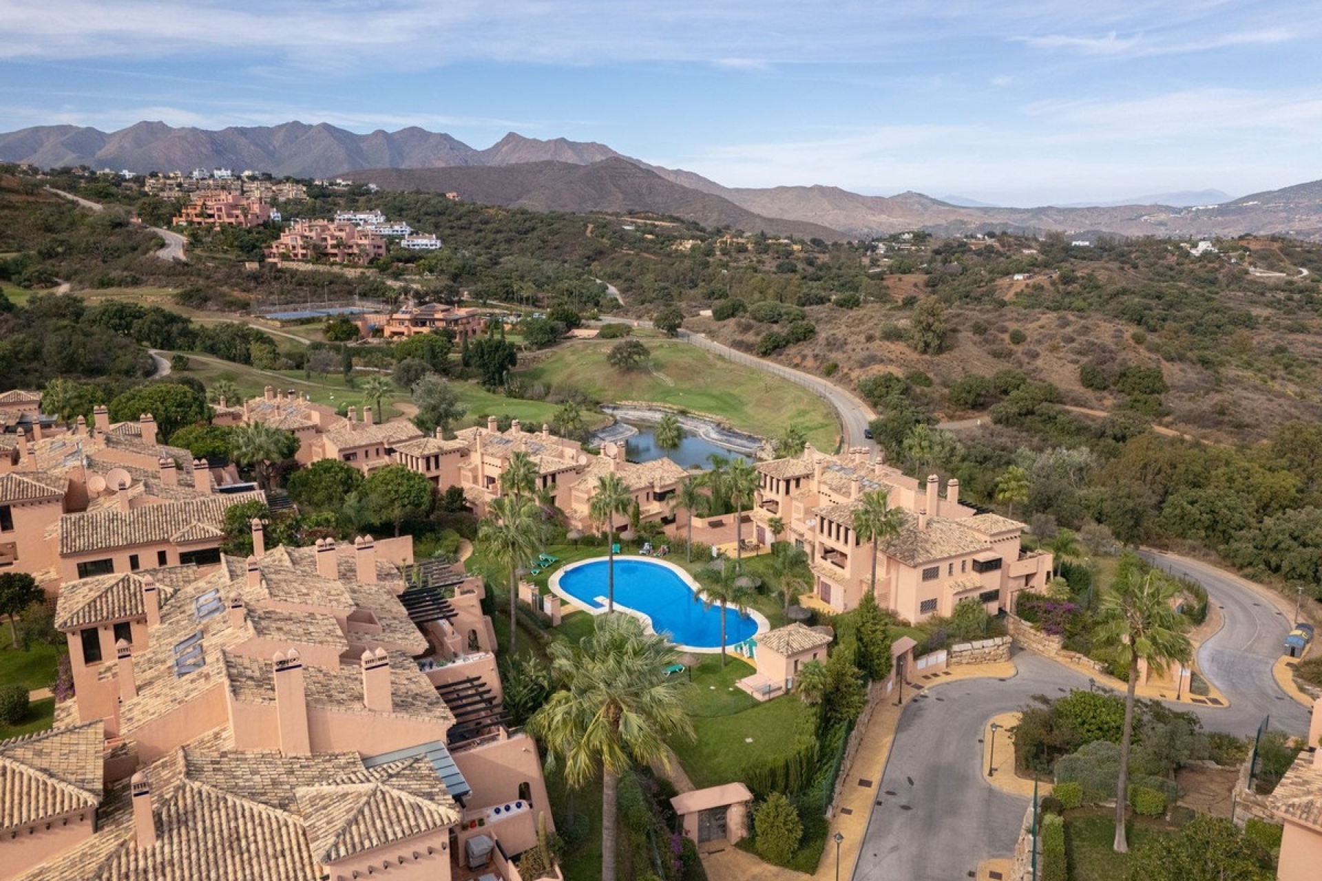 Wiederverkauf - apartment - Marbella - La Mairena