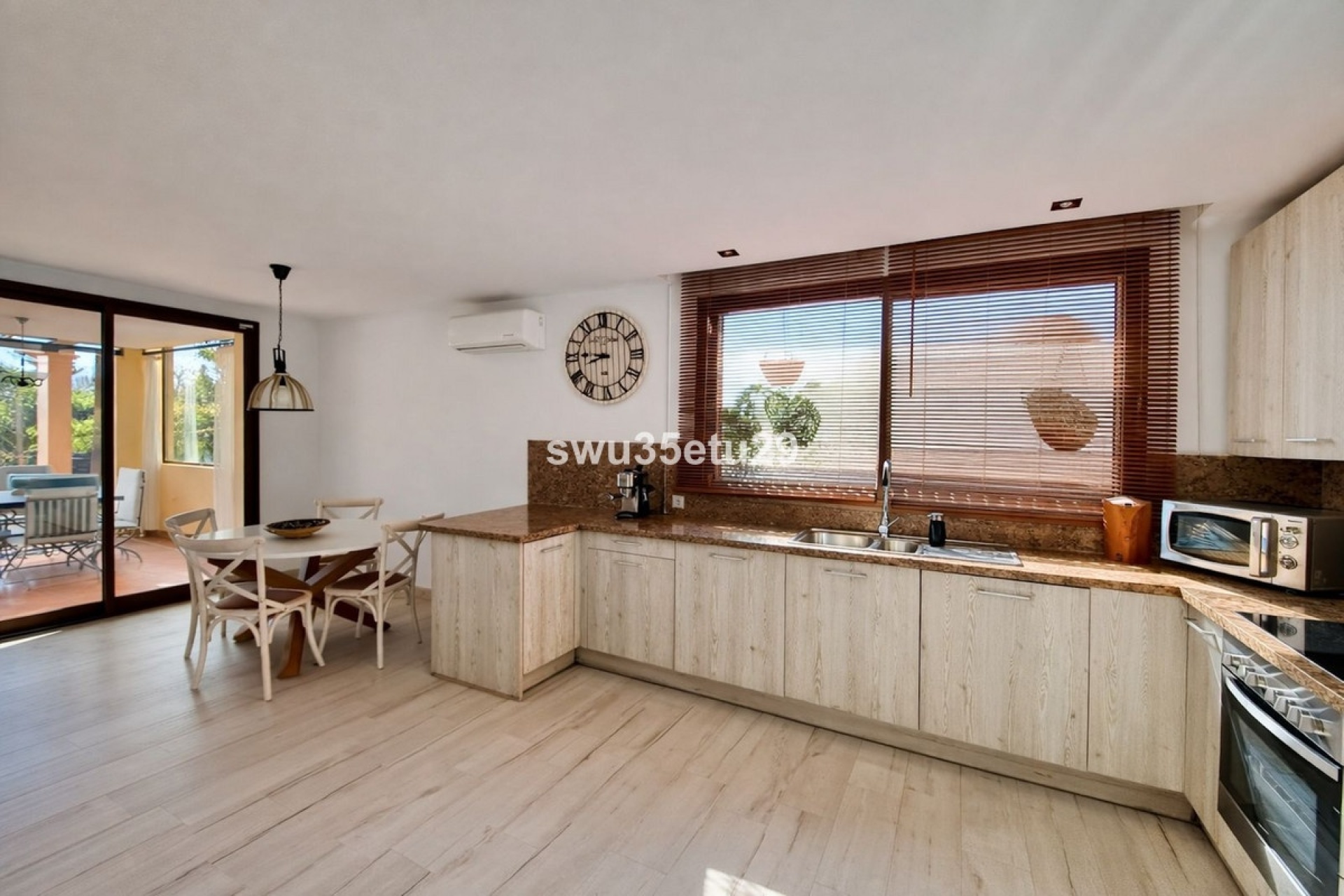 Wiederverkauf - apartment - Marbella - La Mairena