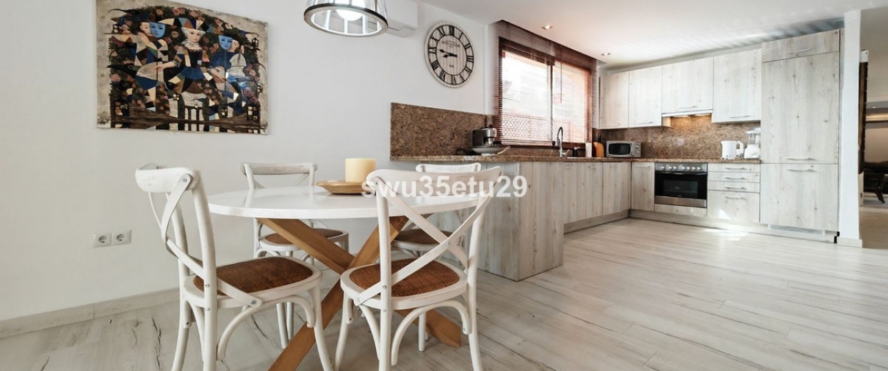 Wiederverkauf - apartment - Marbella - La Mairena