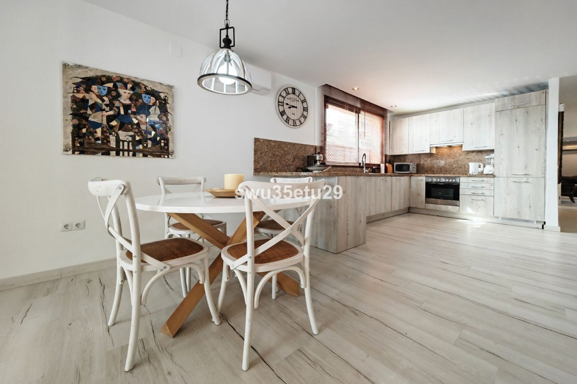 Wiederverkauf - apartment - Marbella - La Mairena