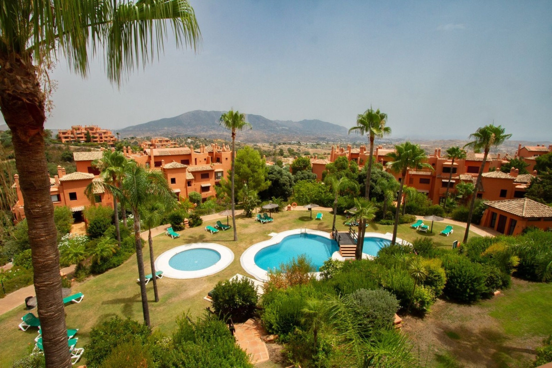 Wiederverkauf - apartment - Marbella - La Mairena