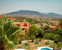 Wiederverkauf - apartment - Marbella - La Mairena