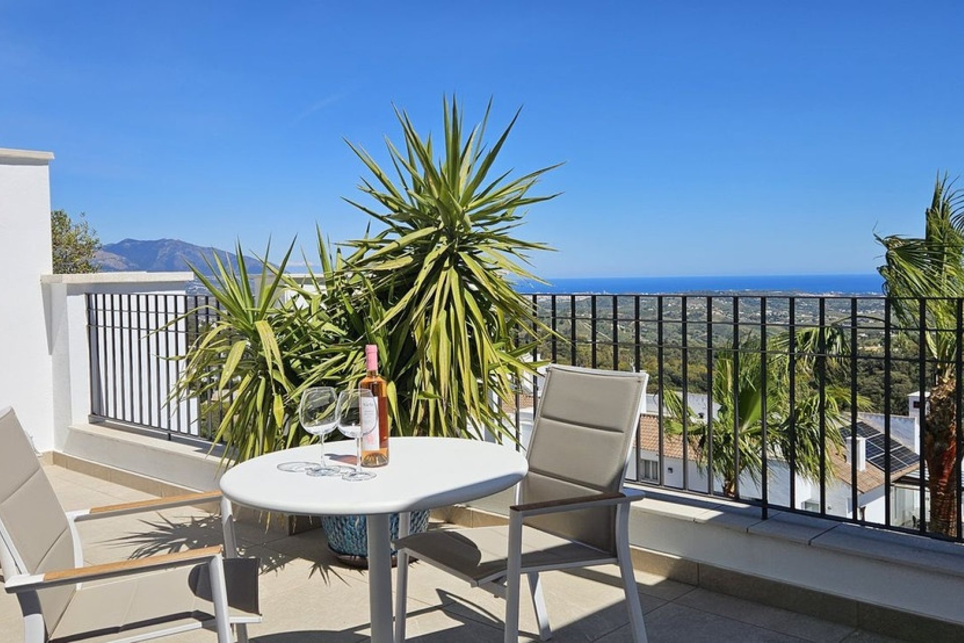 Wiederverkauf - apartment - Marbella - La Mairena