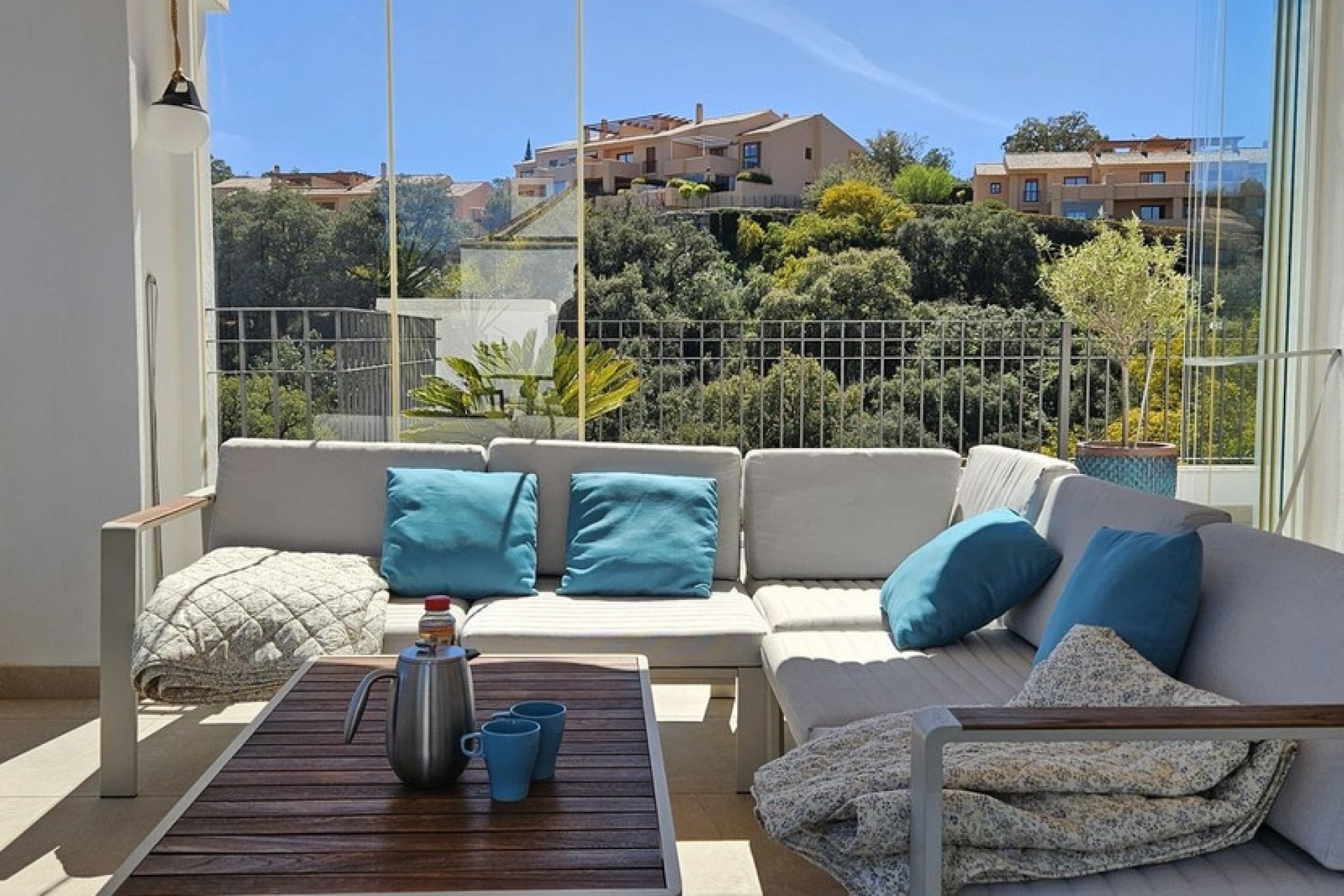 Wiederverkauf - apartment - Marbella - La Mairena