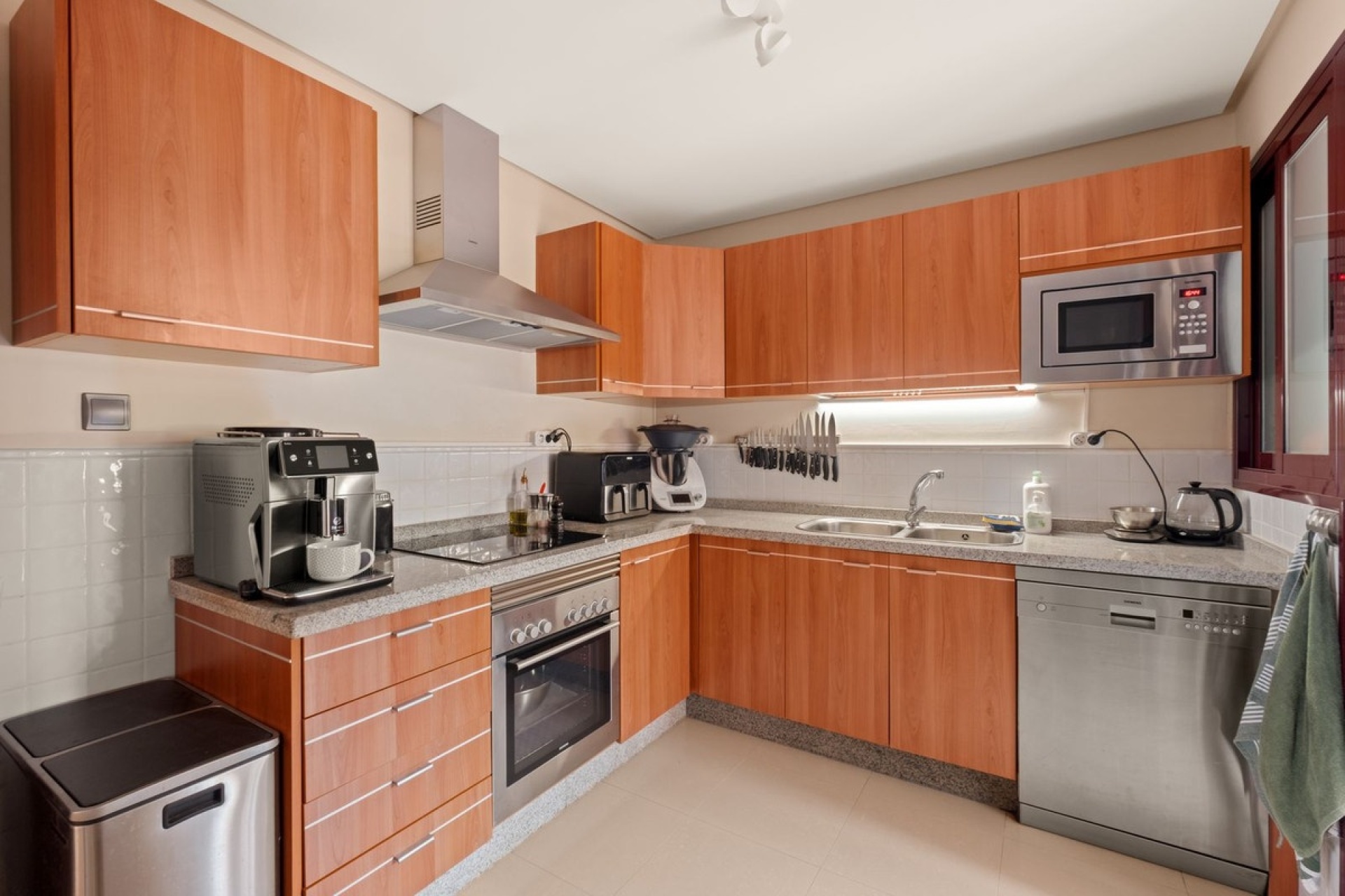 Wiederverkauf - apartment - Marbella - La Mairena