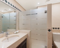 Wiederverkauf - apartment - Marbella - La Mairena