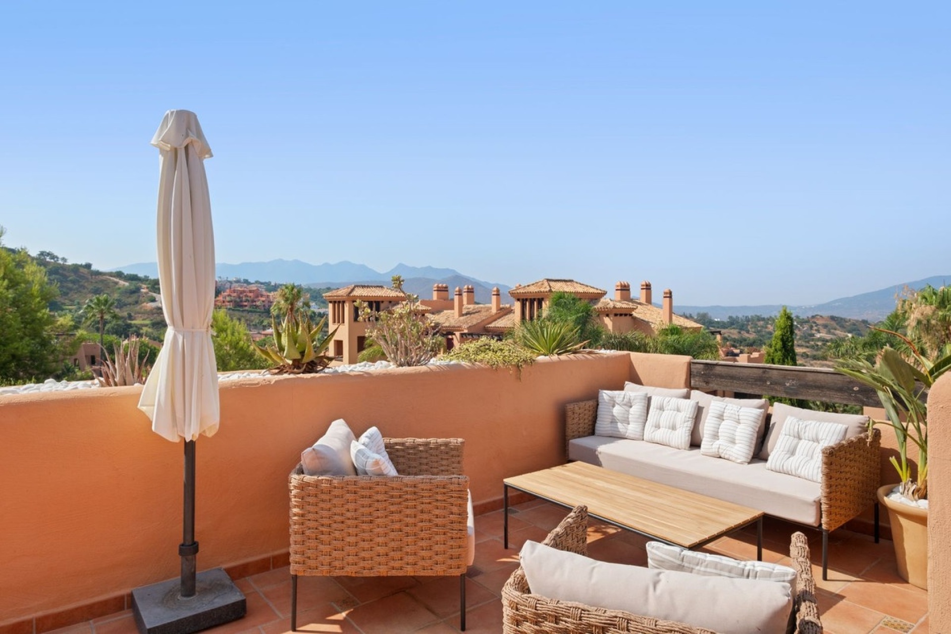 Wiederverkauf - apartment - Marbella - La Mairena