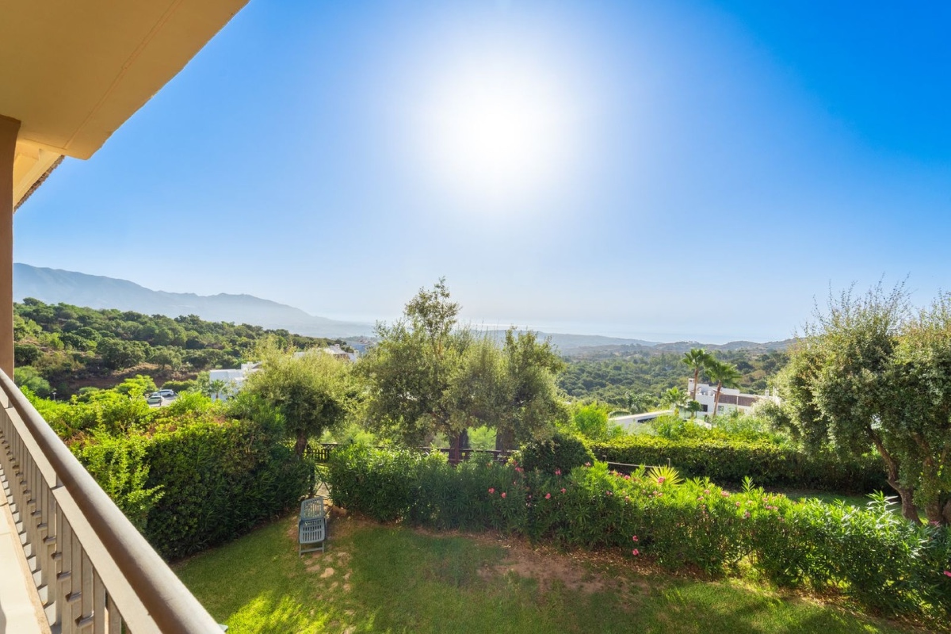 Wiederverkauf - apartment - Marbella - La Mairena