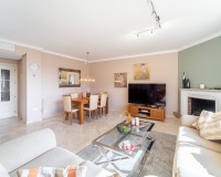 Wiederverkauf - apartment - Marbella - La Mairena