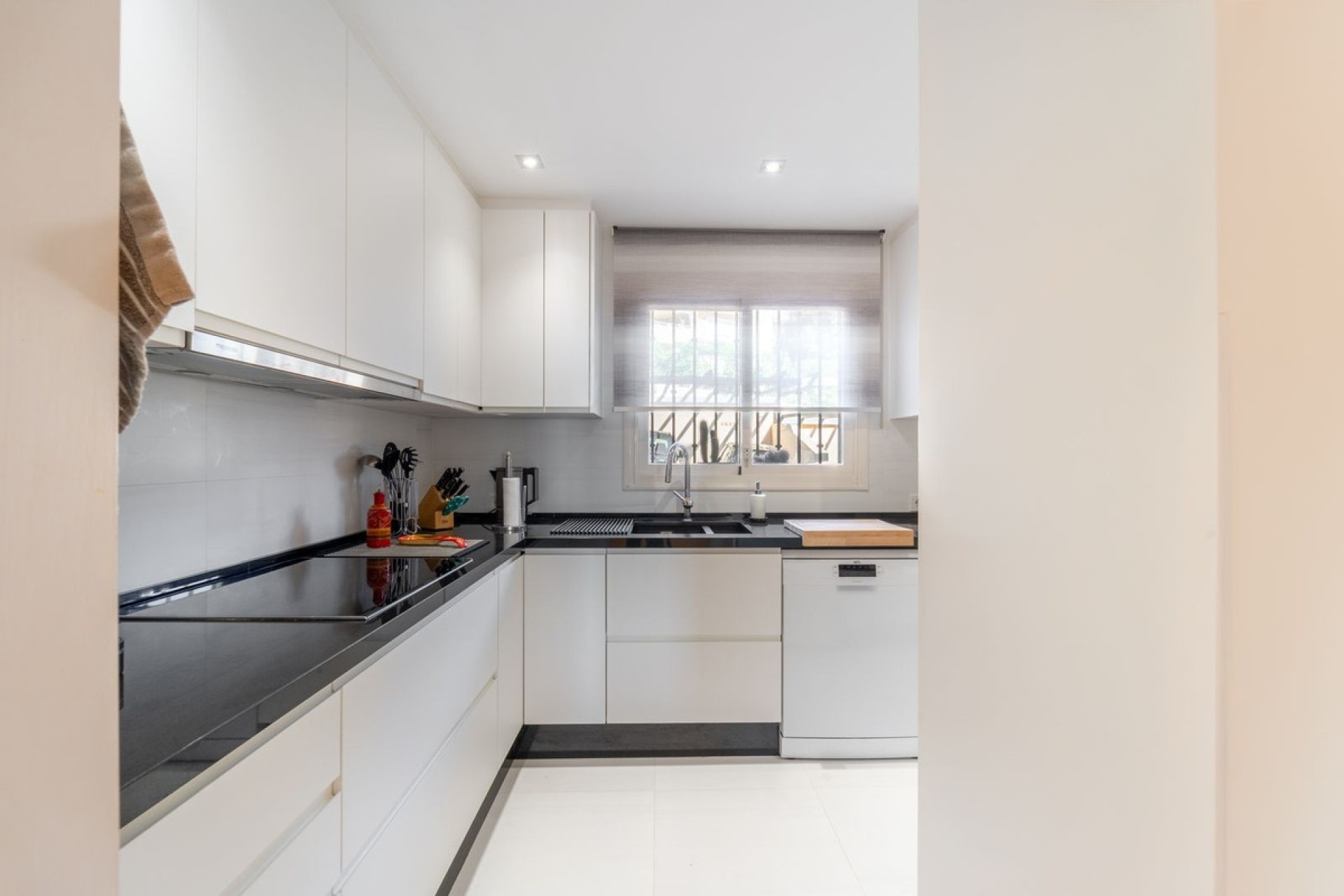Wiederverkauf - apartment - Marbella - La Mairena