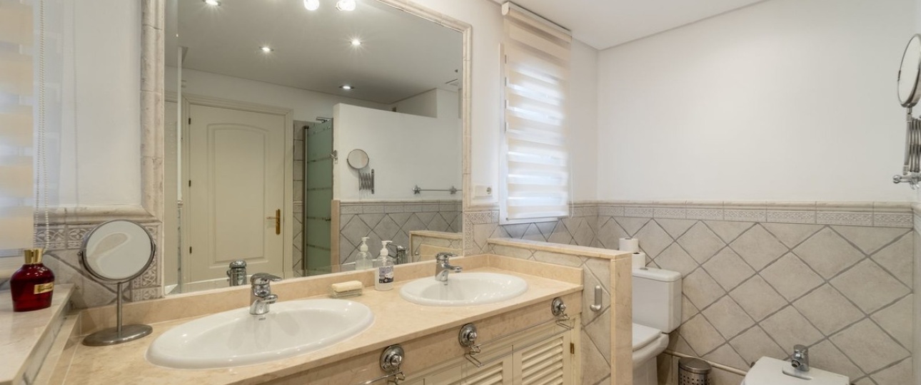Wiederverkauf - apartment - Marbella - La Mairena