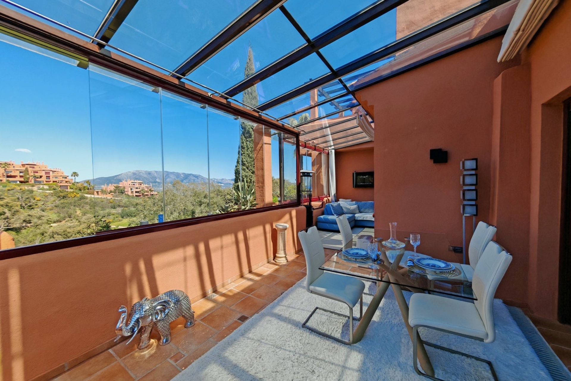 Wiederverkauf - apartment - Marbella - La Mairena