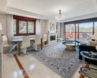 Wiederverkauf - apartment - Marbella - La Mairena