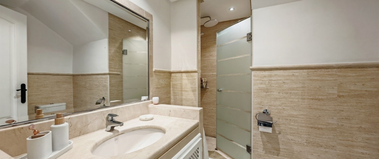 Wiederverkauf - apartment - Marbella - La Mairena