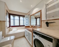 Wiederverkauf - apartment - Marbella - La Mairena