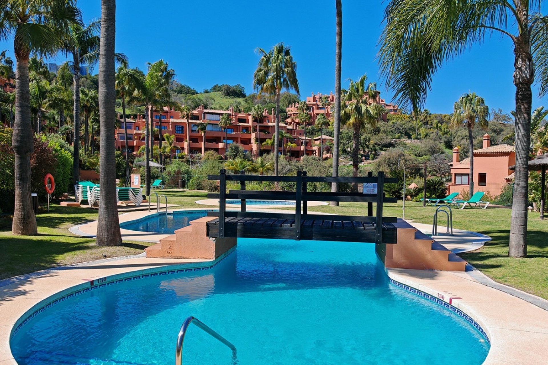 Wiederverkauf - apartment - Marbella - La Mairena