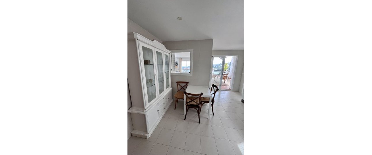 Wiederverkauf - apartment - Marbella - La Mairena