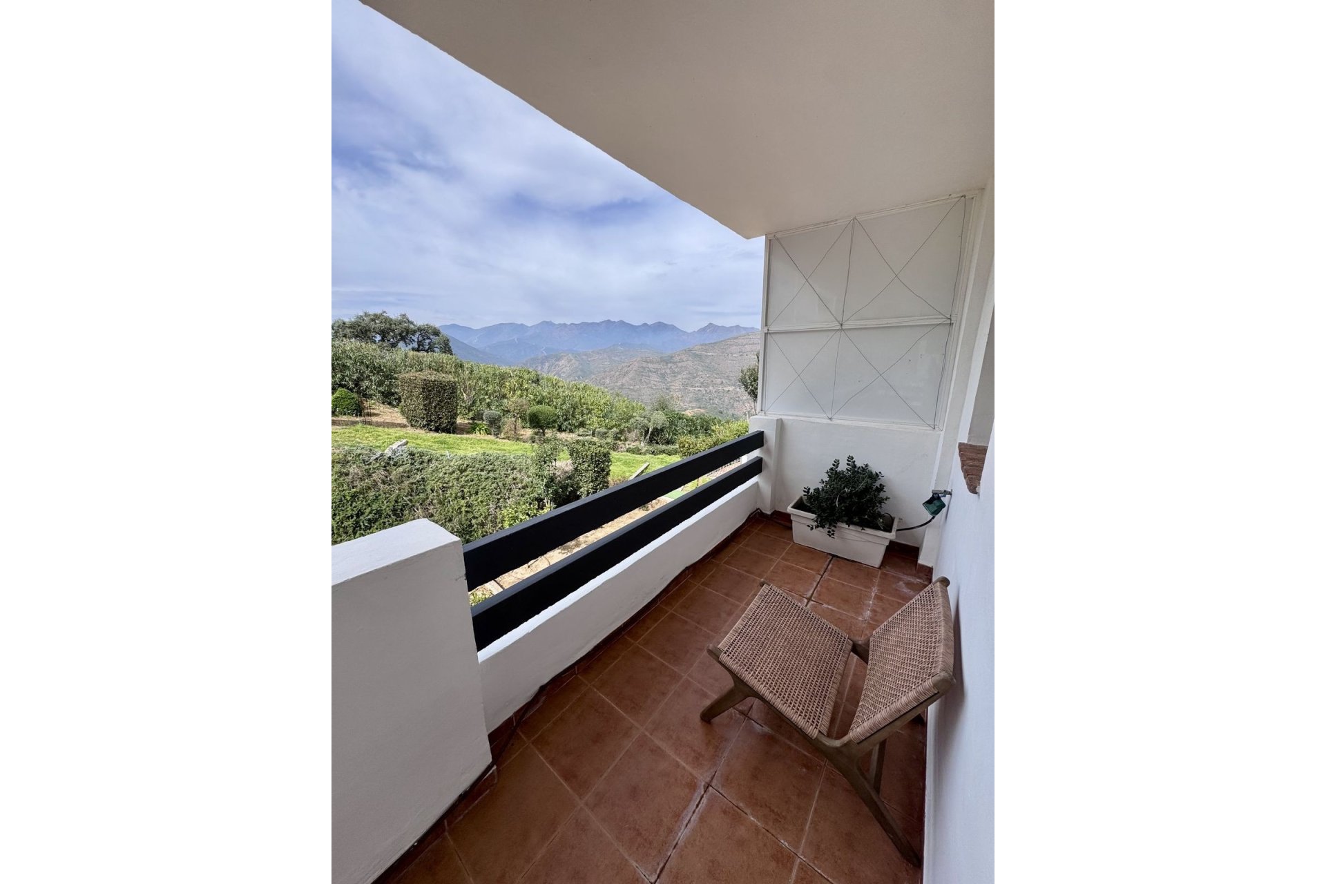 Wiederverkauf - apartment - Marbella - La Mairena