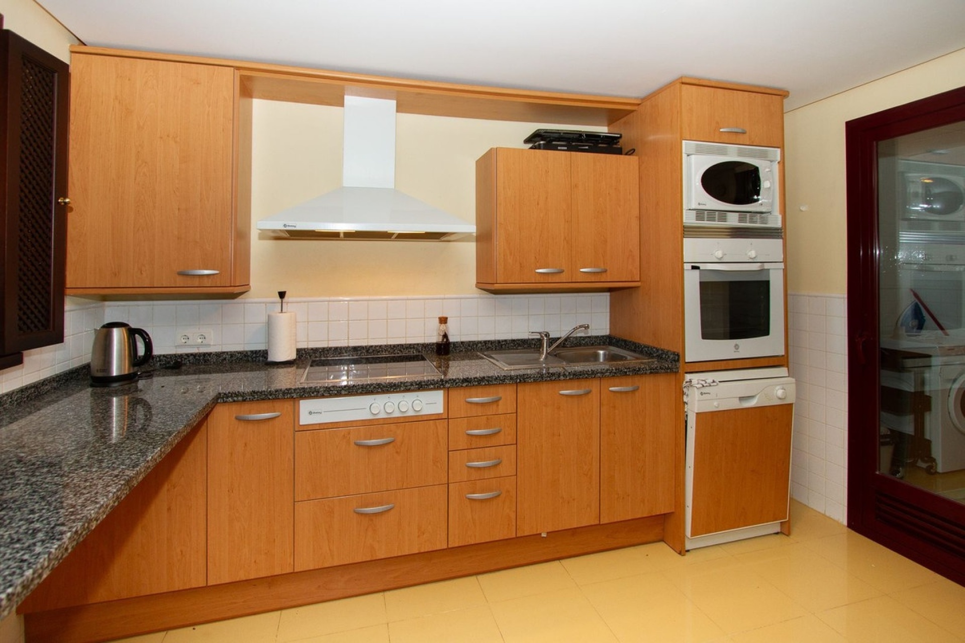 Wiederverkauf - apartment - Marbella - La Mairena
