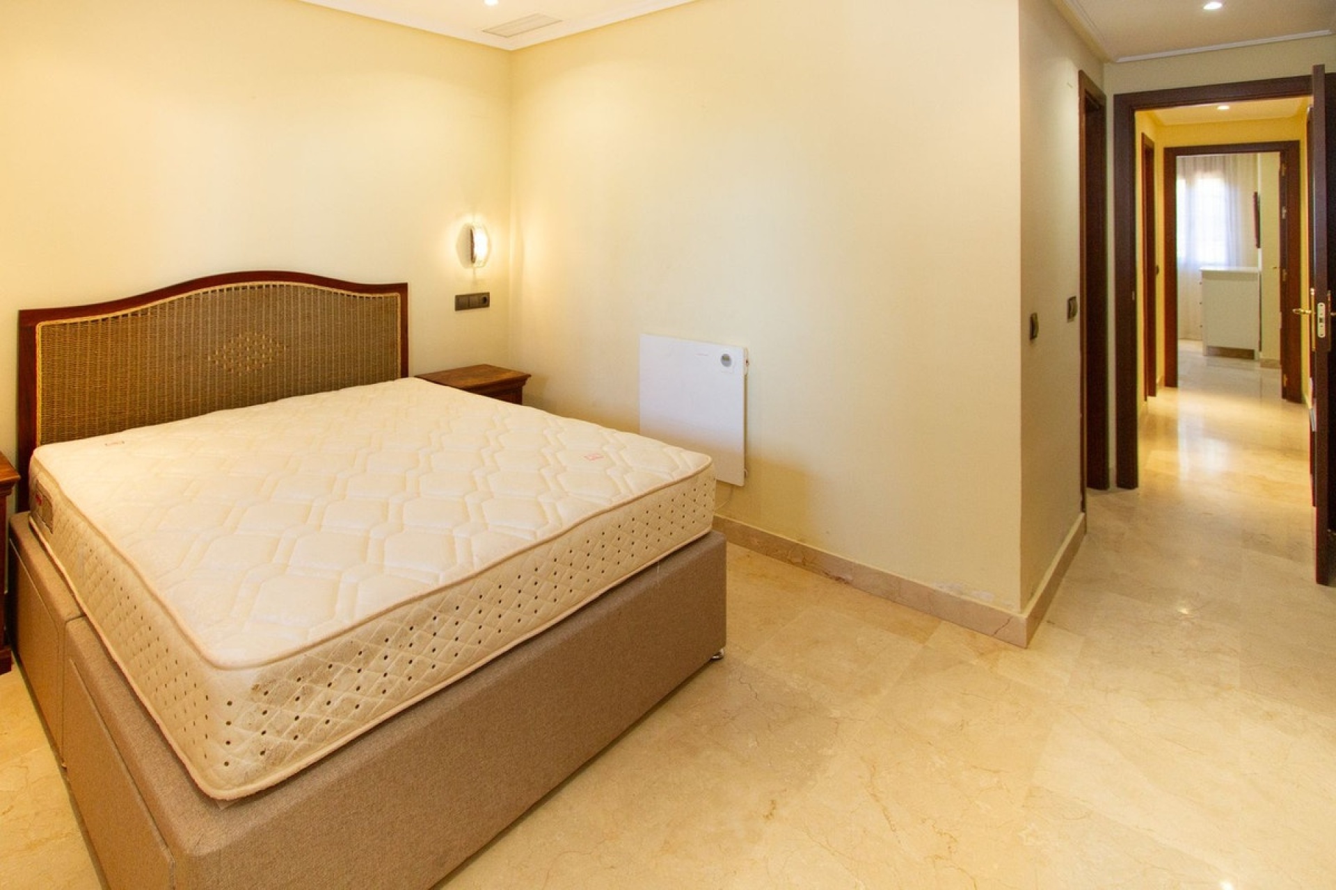 Wiederverkauf - apartment - Marbella - La Mairena