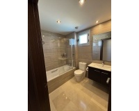Wiederverkauf - apartment - Marbella - La Mairena