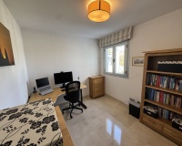 Wiederverkauf - apartment - Marbella - La Mairena