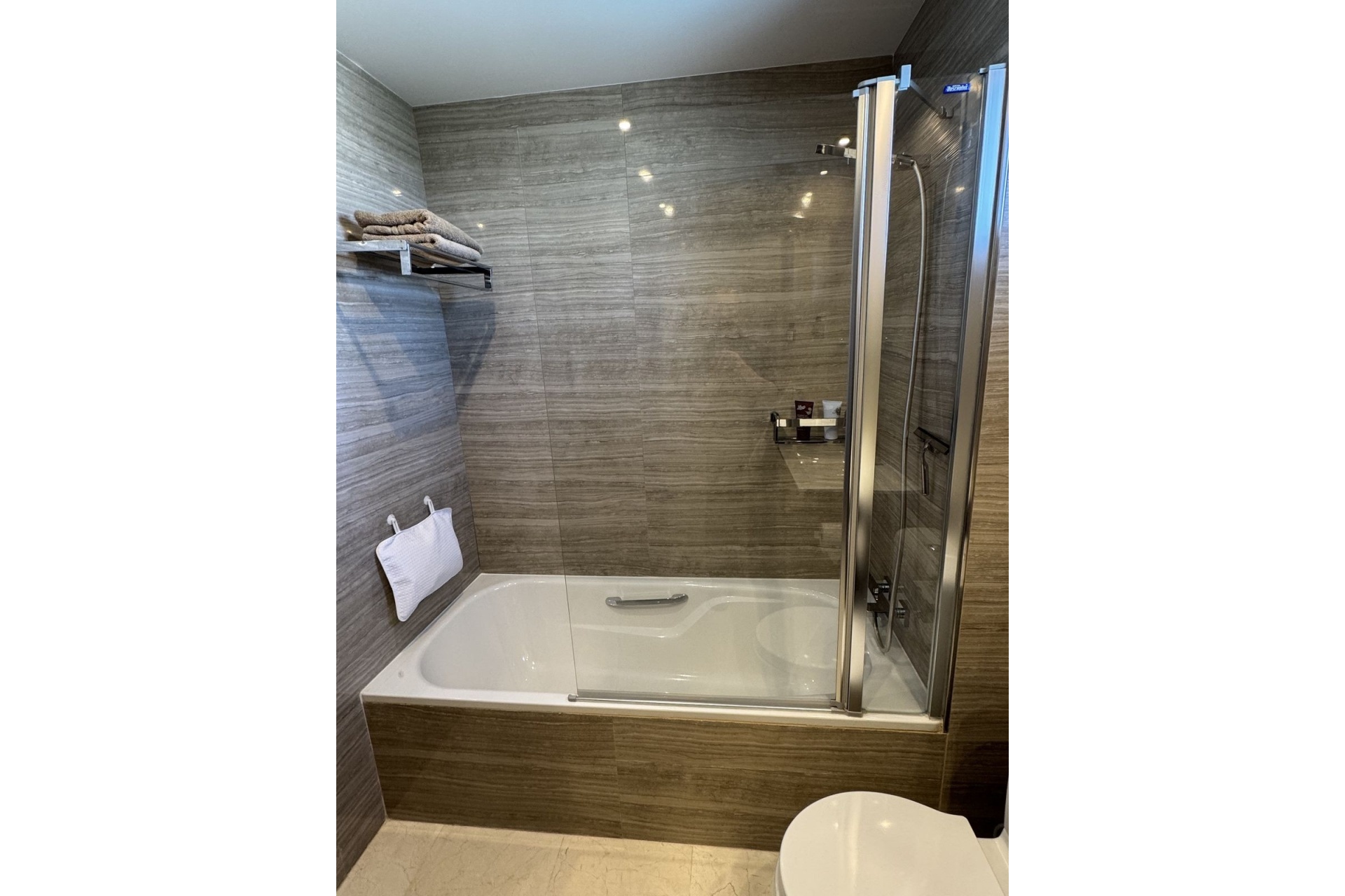 Wiederverkauf - apartment - Marbella - La Mairena