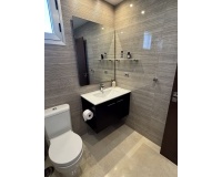 Wiederverkauf - apartment - Marbella - La Mairena