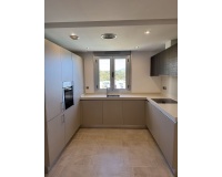Wiederverkauf - apartment - Marbella - La Mairena