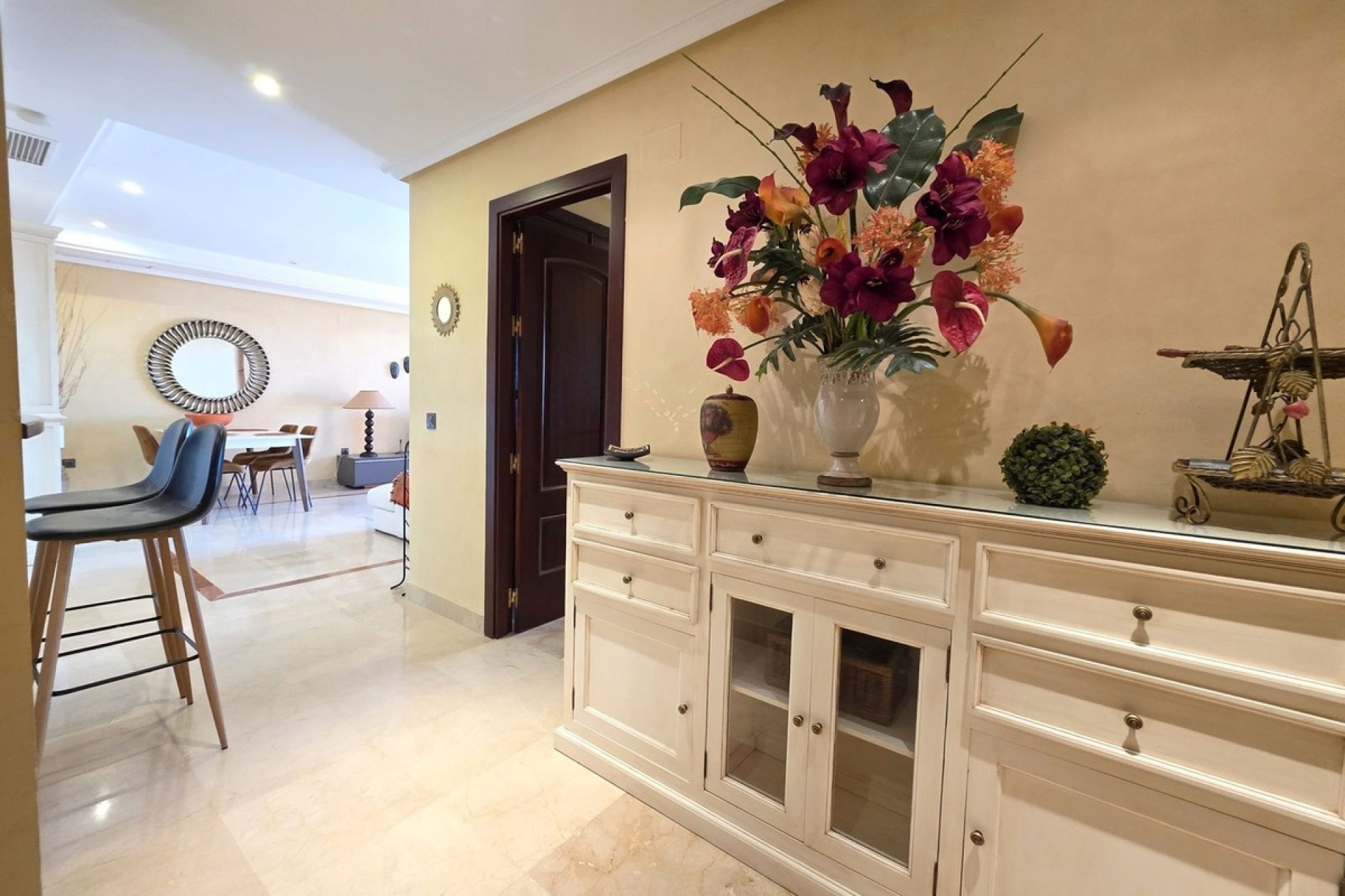 Wiederverkauf - apartment - Marbella - La Mairena