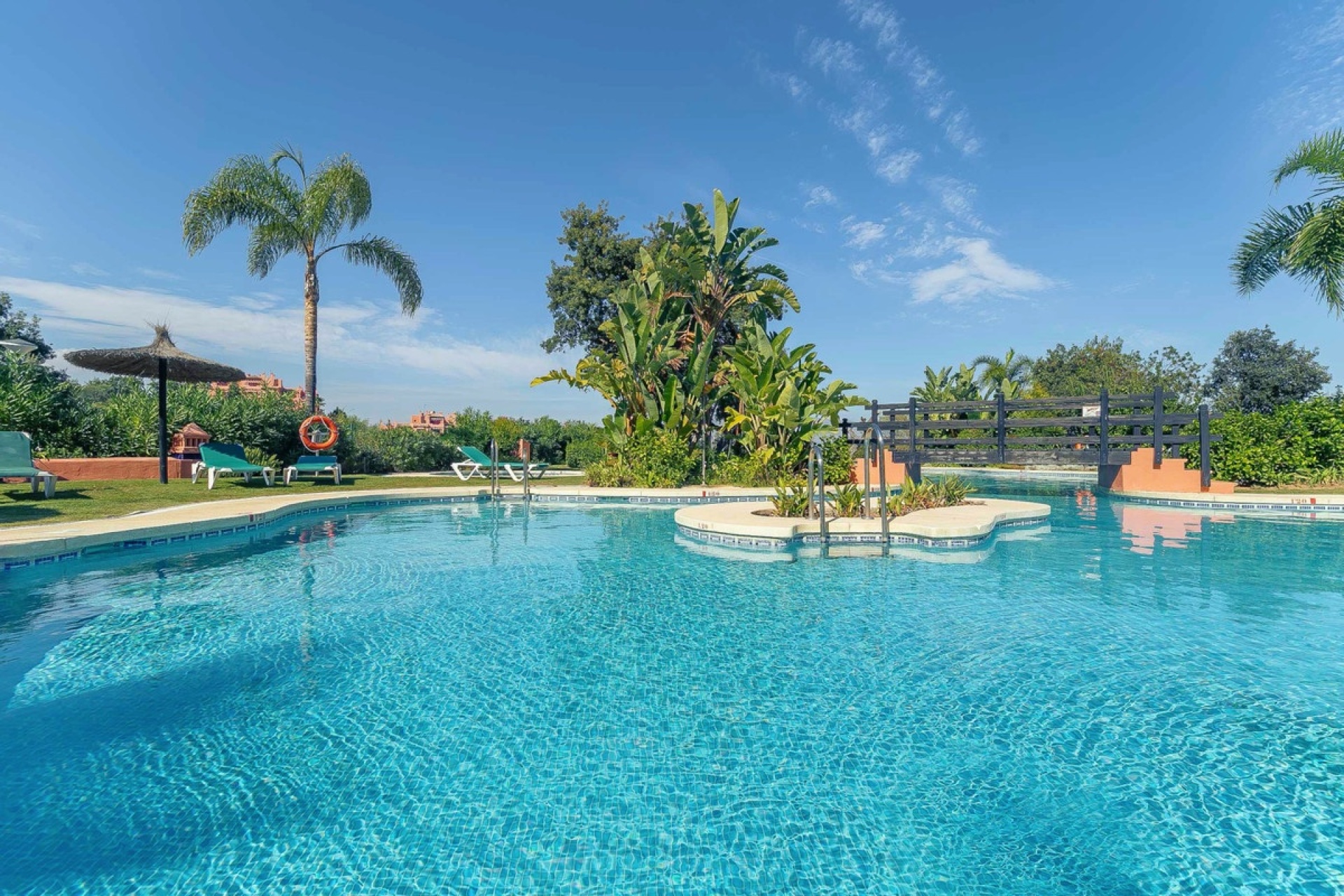 Wiederverkauf - apartment - Marbella - La Mairena