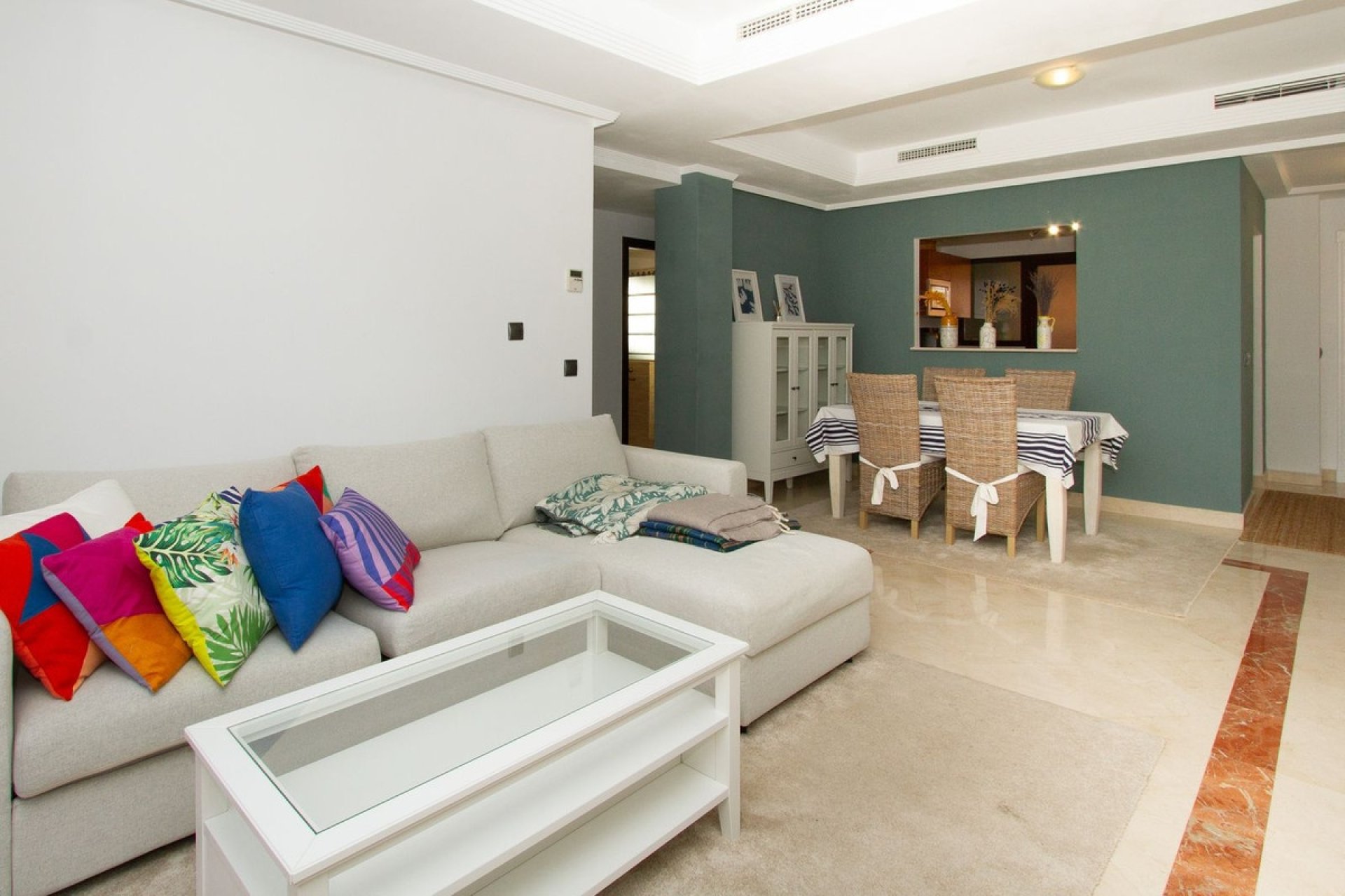 Wiederverkauf - apartment - Marbella - La Mairena