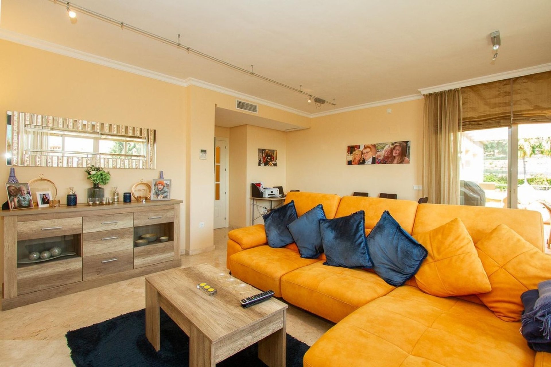 Wiederverkauf - apartment - Marbella - La Mairena