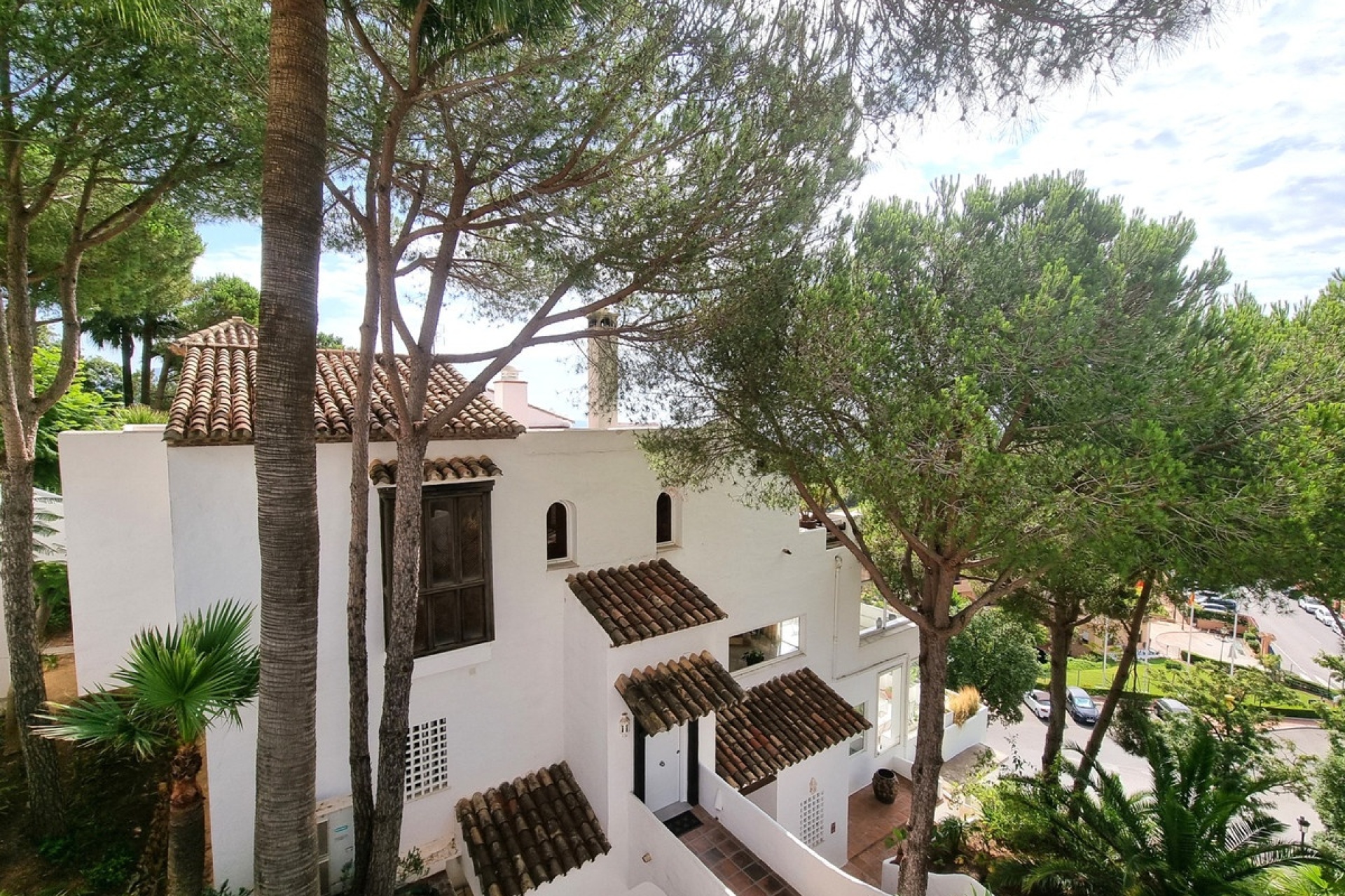 Wiederverkauf - apartment - Marbella - La Mairena