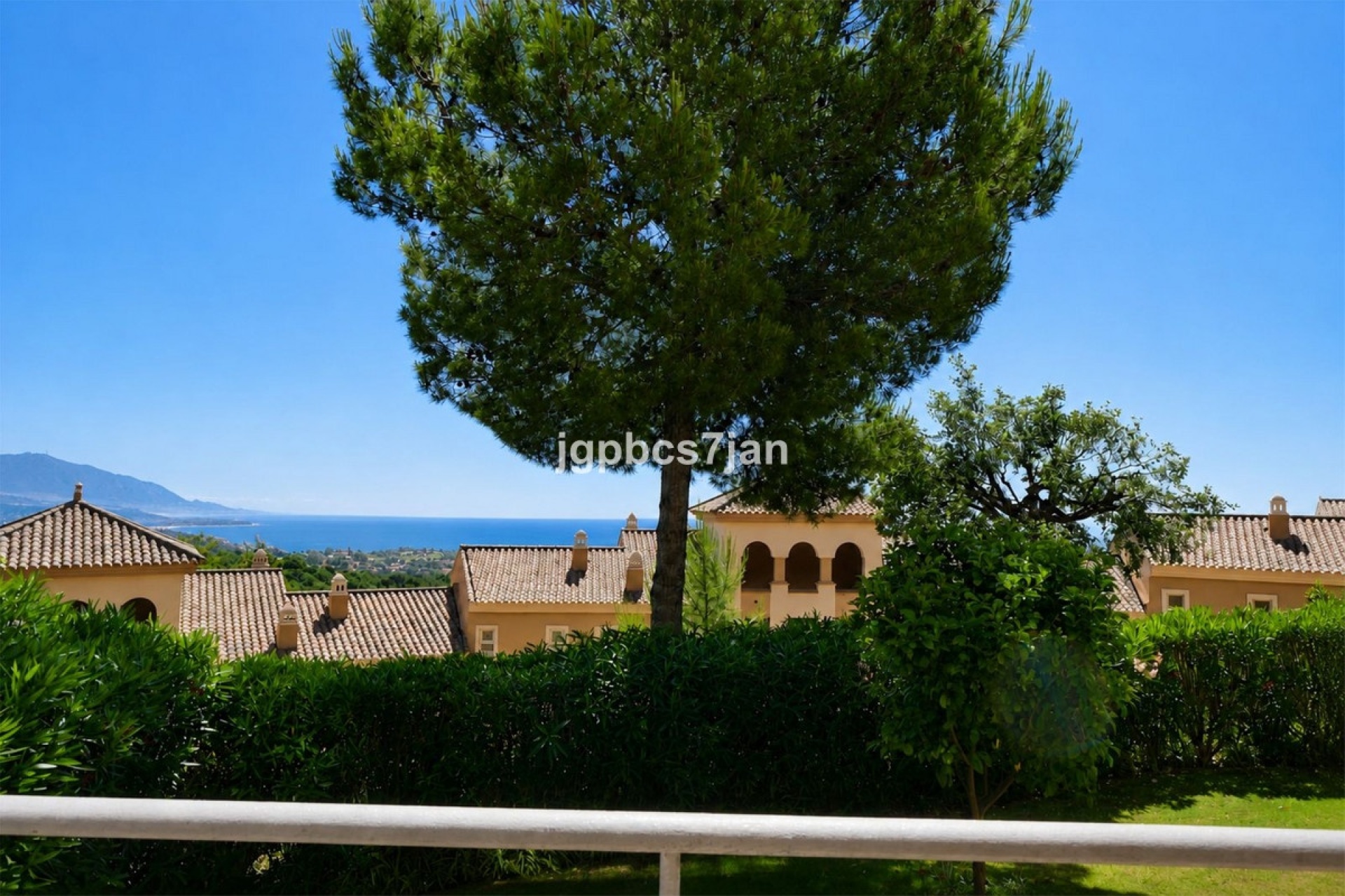 Wiederverkauf - apartment - Marbella - La Mairena