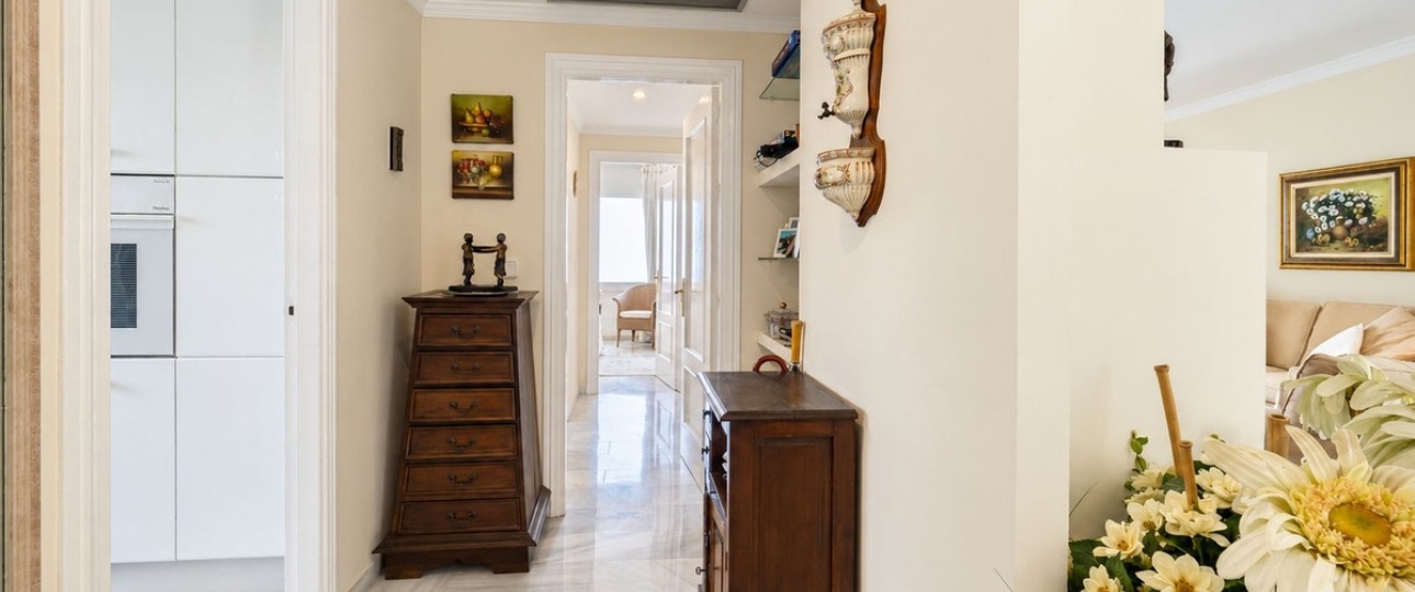 Wiederverkauf - apartment - Marbella - La Mairena