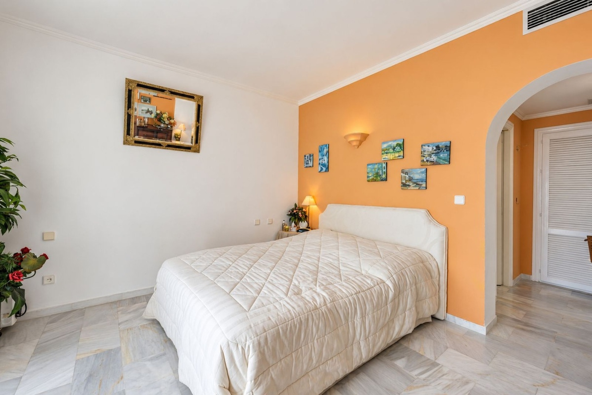 Wiederverkauf - apartment - Marbella - La Mairena